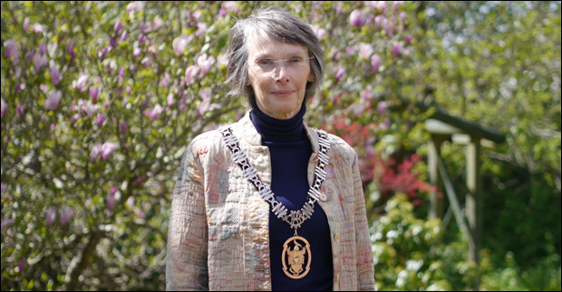 Councillor Anne Eves, Mayor of Burgess Hilll Town Council